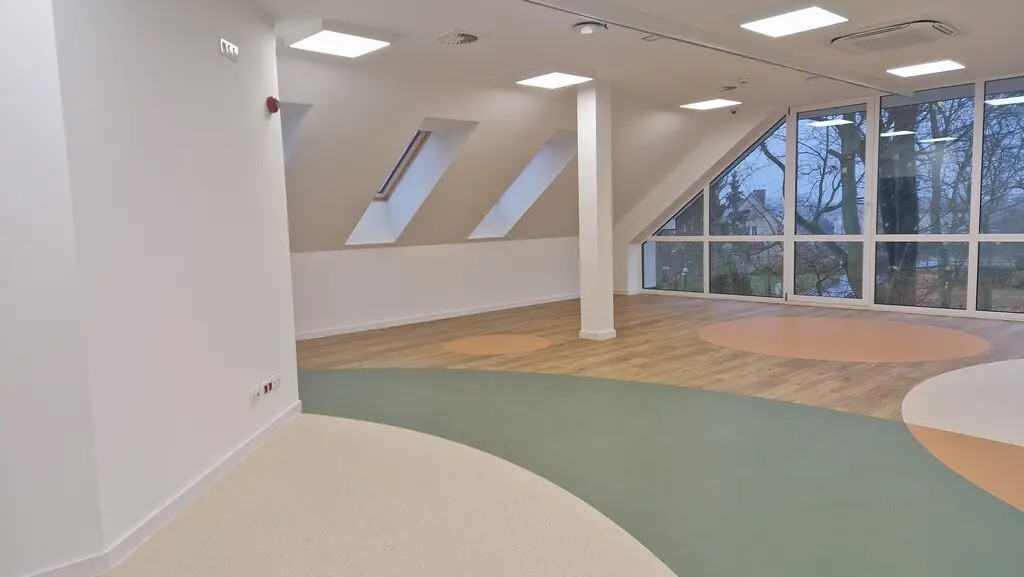 Zakończono prace modernizacyjne budynku przy ul. Łąkowej 5 w Mroczy