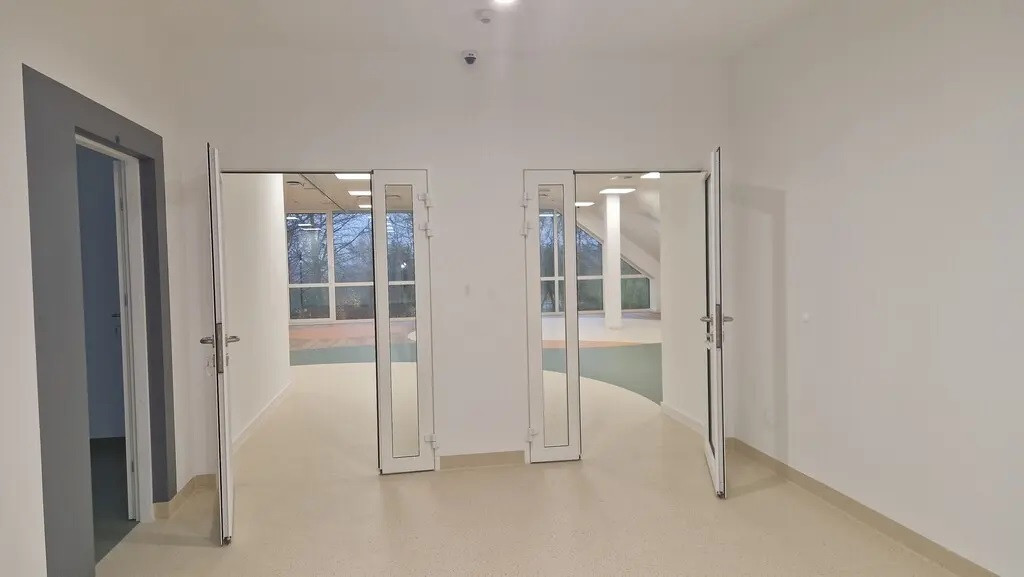 Zakończono prace modernizacyjne budynku przy ul. Łąkowej 5 w Mroczy