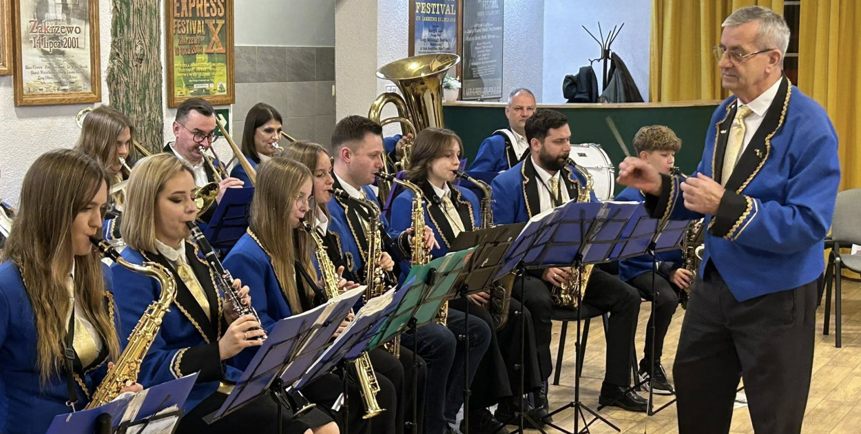 25-lecie Młodzieżowej Orkiestry Dętej w Zakrzewie