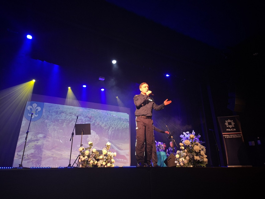 Sępólno Krajeńskie: Policyjny koncert „Partnerstwo z Mundurem – Dźwięki Wdzięczności”