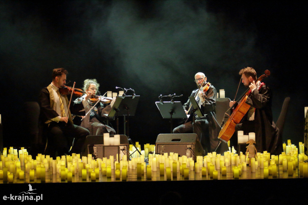 Za nami magiczny wieczór „Symfonii Magii – Koncertu w Świetle Tysiąca Świec”!