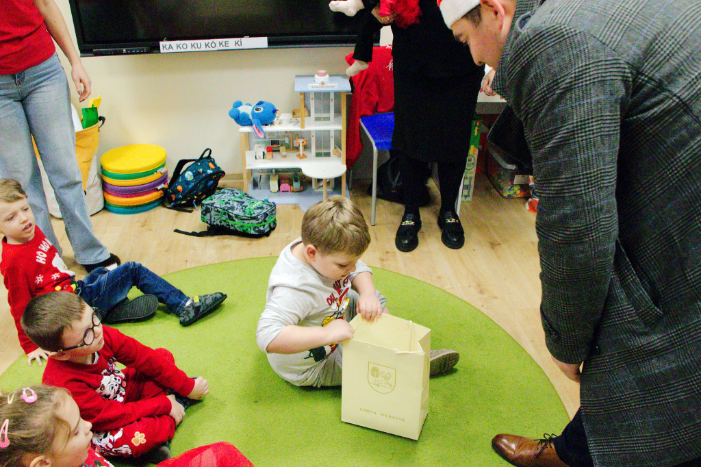 Najmłodsi mieszkańcy Gminy Wyrzysk spotkali się z Mikołajem