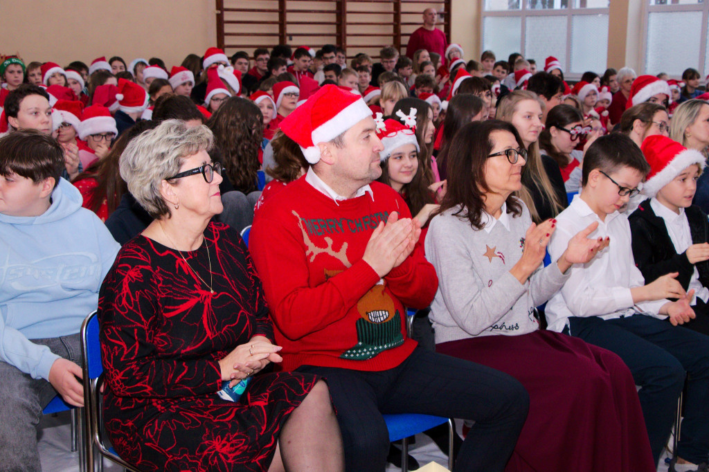 Najmłodsi mieszkańcy Gminy Wyrzysk spotkali się z Mikołajem