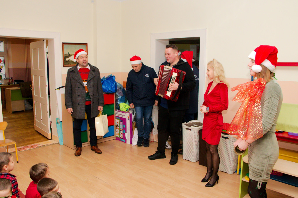 Najmłodsi mieszkańcy Gminy Wyrzysk spotkali się z Mikołajem