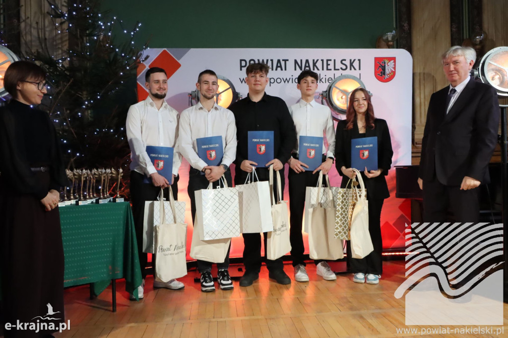 Powiatowa Gala Wolontariatu i Ratownictwa Medycznego w Nakle nad Notecią