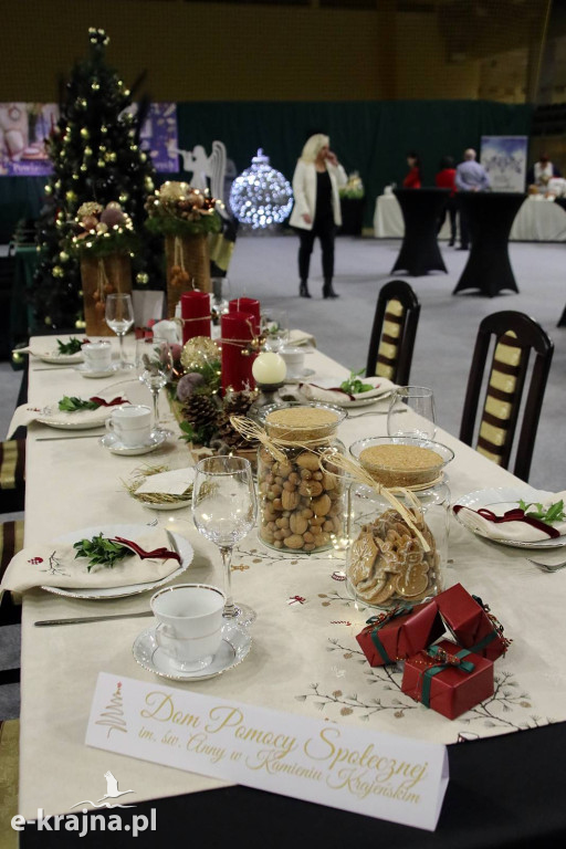 Sępólno Krajeńskie: Powiatowa Wystawa Stołów Wigilijnych 2025