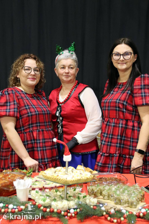 Sępólno Krajeńskie: Powiatowa Wystawa Stołów Wigilijnych 2025