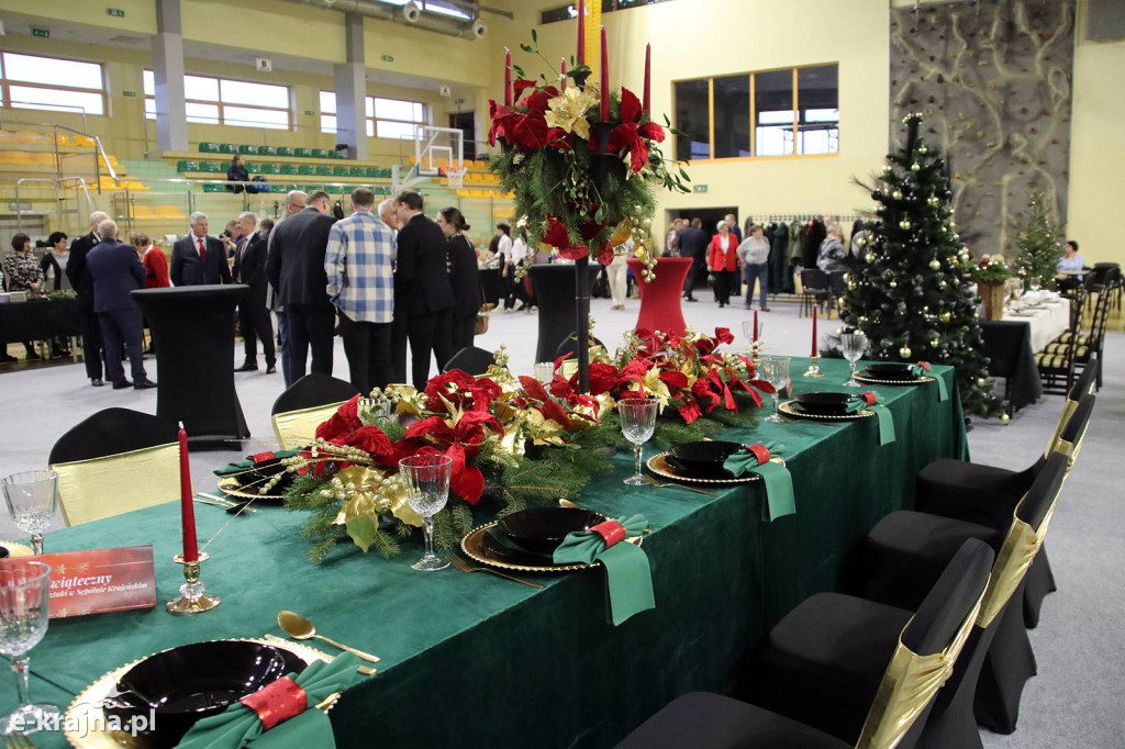 Sępólno Krajeńskie: Powiatowa Wystawa Stołów Wigilijnych 2025