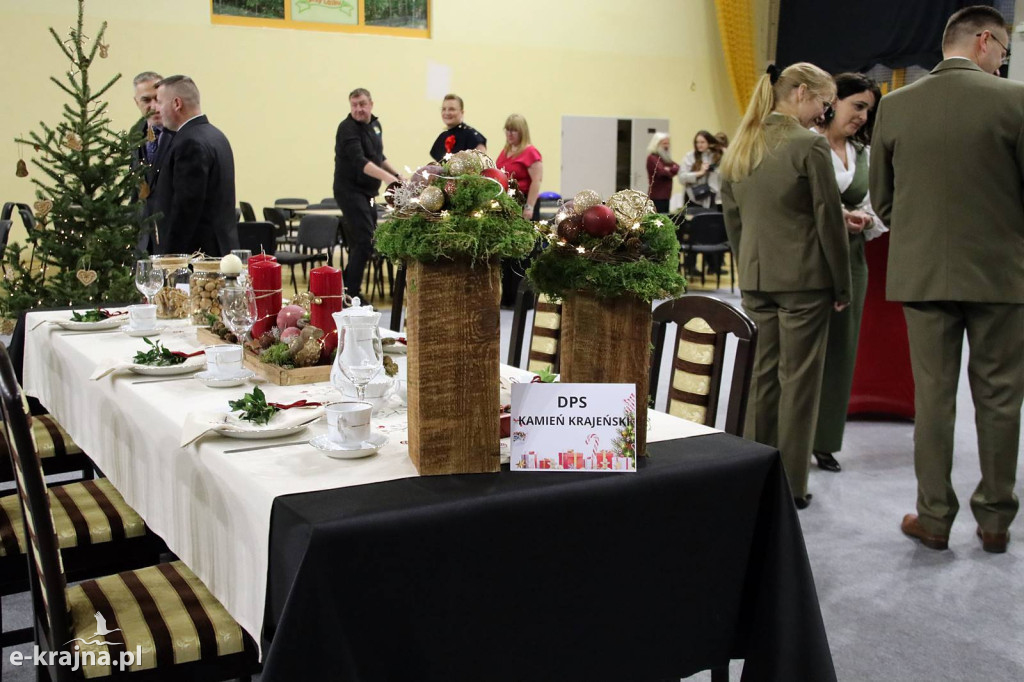 Sępólno Krajeńskie: Powiatowa Wystawa Stołów Wigilijnych 2025