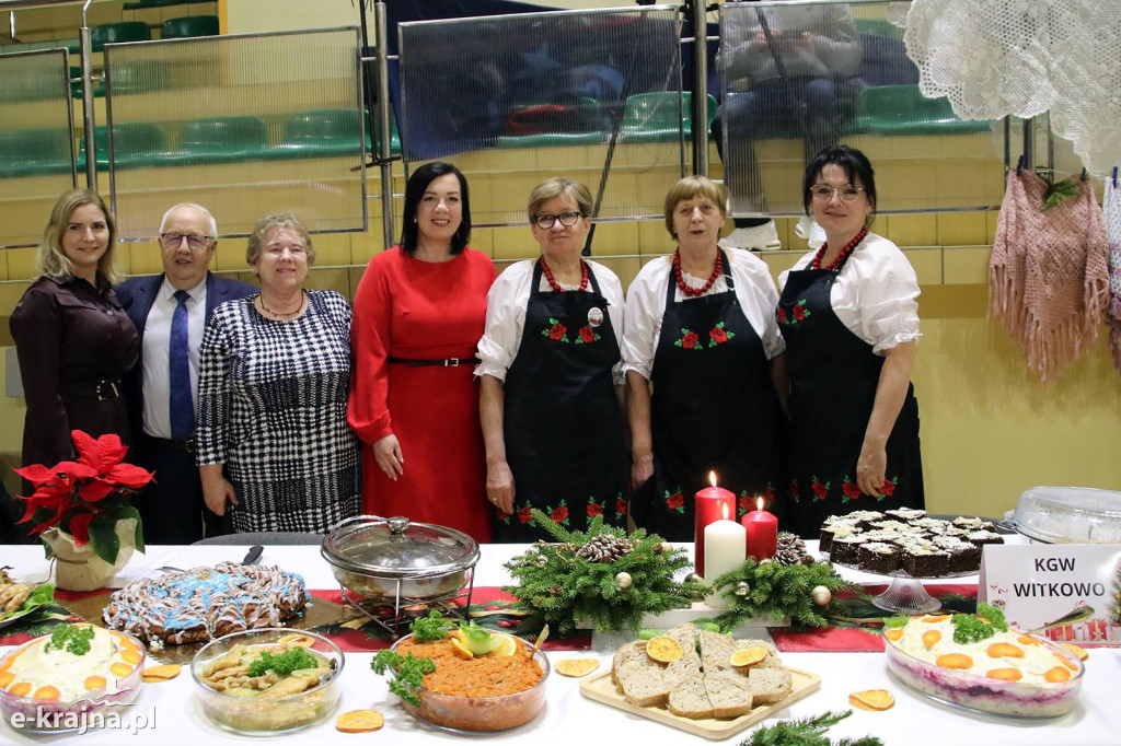 Sępólno Krajeńskie: Powiatowa Wystawa Stołów Wigilijnych 2025