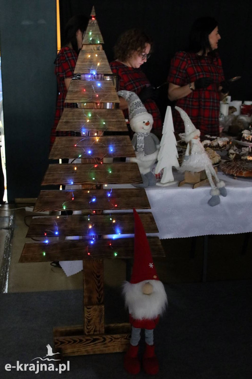 Sępólno Krajeńskie: Powiatowa Wystawa Stołów Wigilijnych 2025