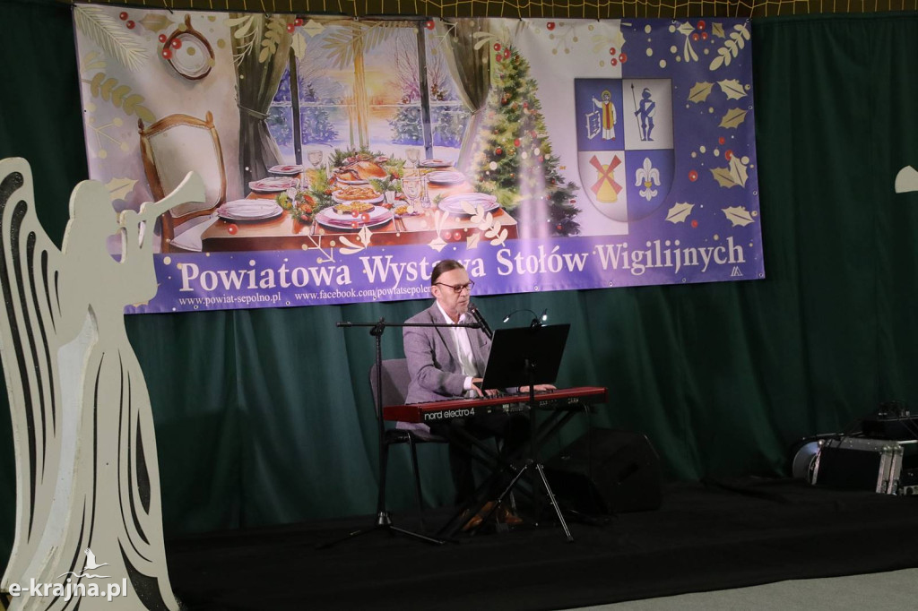 Sępólno Krajeńskie: Powiatowa Wystawa Stołów Wigilijnych 2025