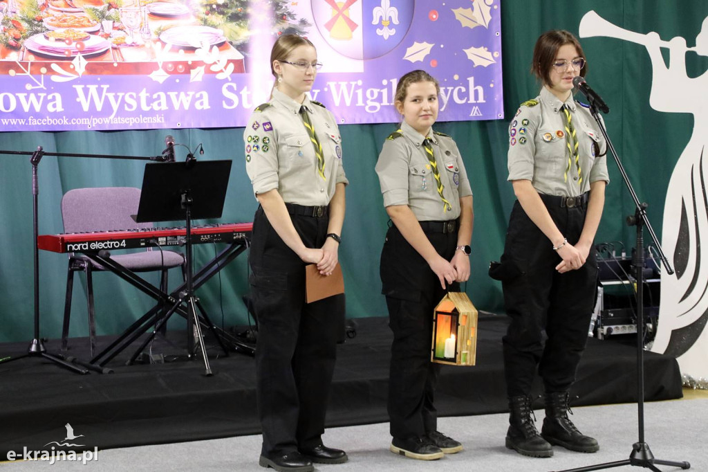 Sępólno Krajeńskie: Powiatowa Wystawa Stołów Wigilijnych 2025