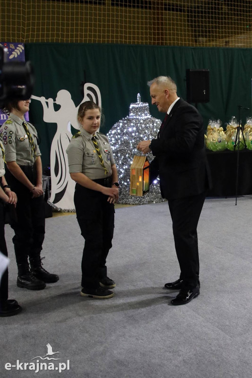 Sępólno Krajeńskie: Powiatowa Wystawa Stołów Wigilijnych 2025