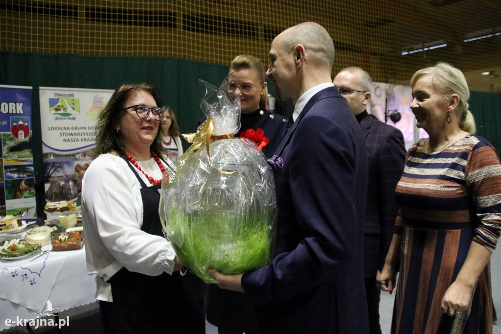 Sępólno Krajeńskie: Powiatowa Wystawa Stołów Wigilijnych 2025