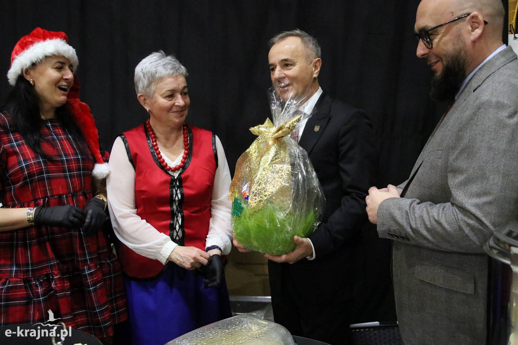 Sępólno Krajeńskie: Powiatowa Wystawa Stołów Wigilijnych 2025