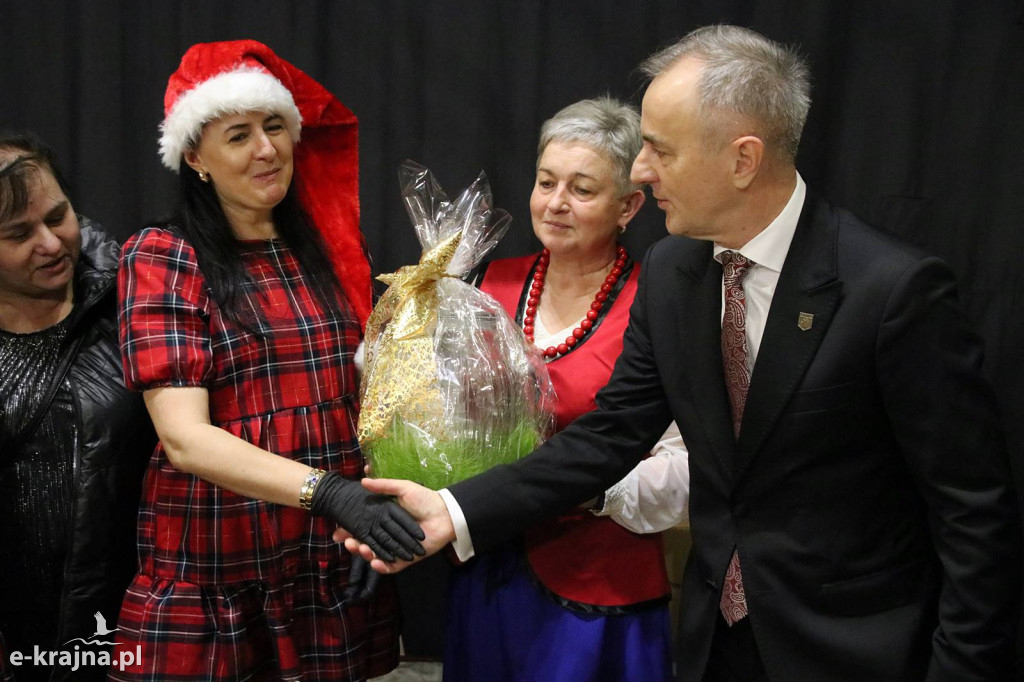 Sępólno Krajeńskie: Powiatowa Wystawa Stołów Wigilijnych 2025