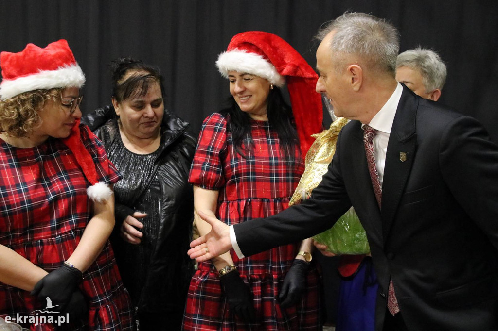 Sępólno Krajeńskie: Powiatowa Wystawa Stołów Wigilijnych 2025