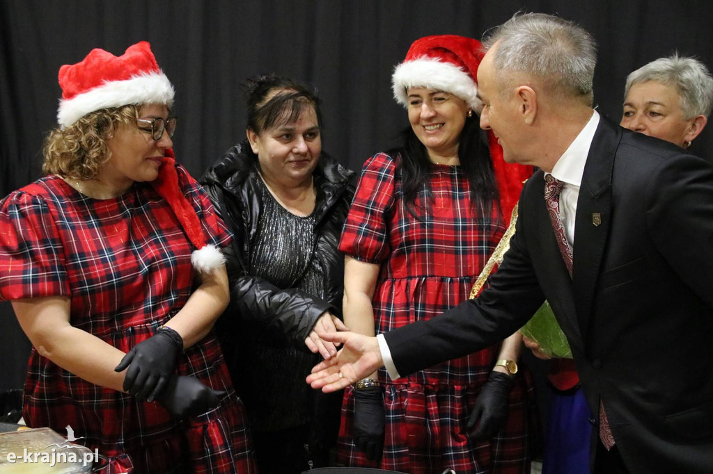 Sępólno Krajeńskie: Powiatowa Wystawa Stołów Wigilijnych 2025