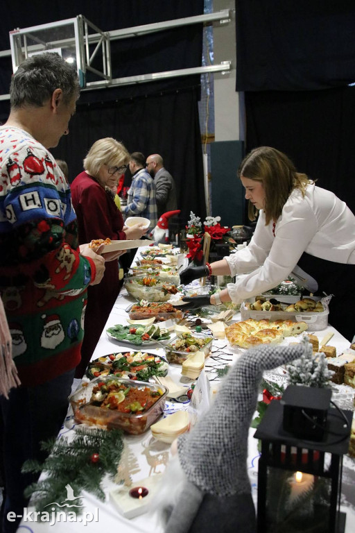 Sępólno Krajeńskie: Powiatowa Wystawa Stołów Wigilijnych 2025