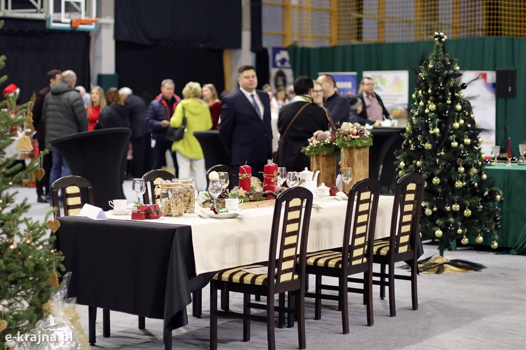 Sępólno Krajeńskie: Powiatowa Wystawa Stołów Wigilijnych 2025