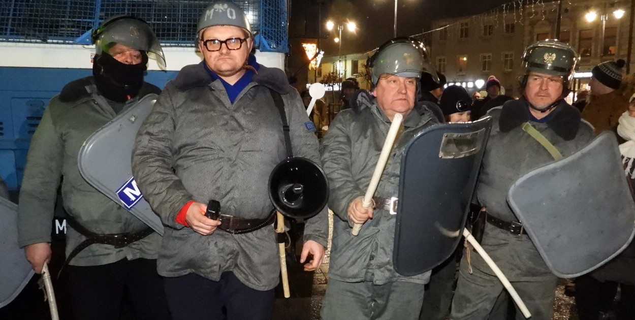 Inscenizacja w rocznicę stanu wojennego w Sępólnie Krajeńskim