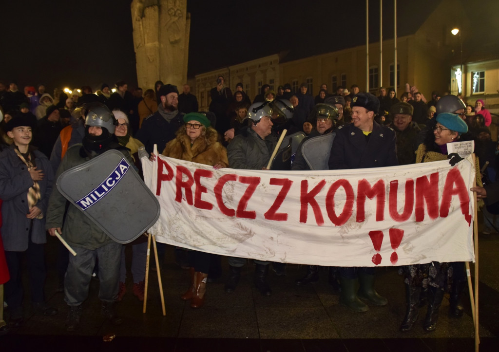 Inscenizacja w rocznicę stanu wojennego w Sępólnie Krajeńskim