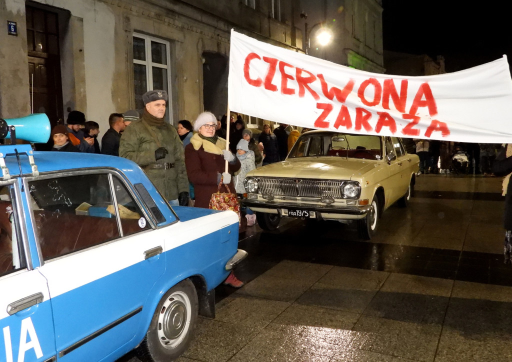 Inscenizacja w rocznicę stanu wojennego w Sępólnie Krajeńskim