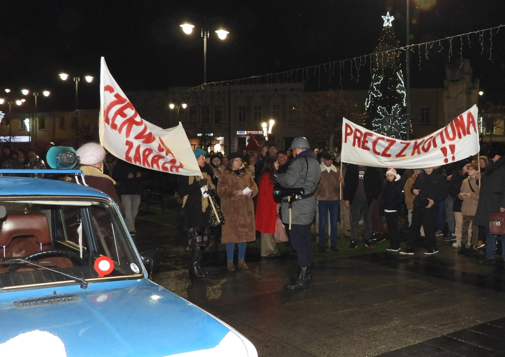 Inscenizacja w rocznicę stanu wojennego w Sępólnie Krajeńskim