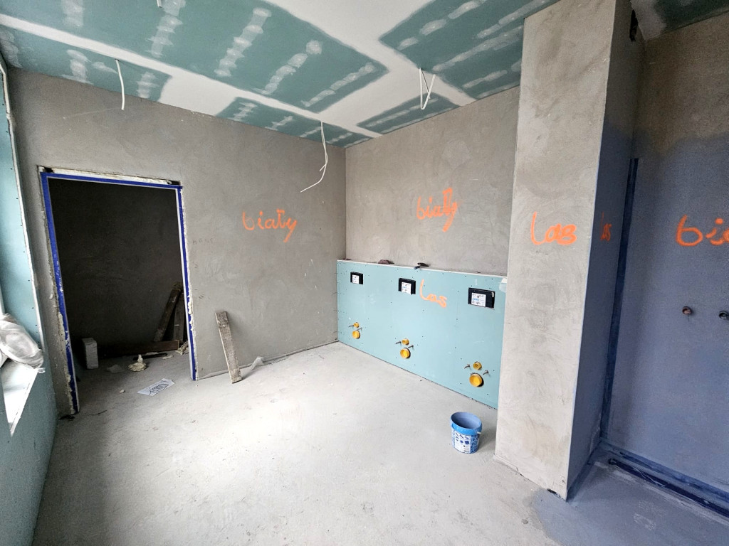 Trwa remont Przedszkola Publicznego w Łobżenicy. Zobacz postęp prac