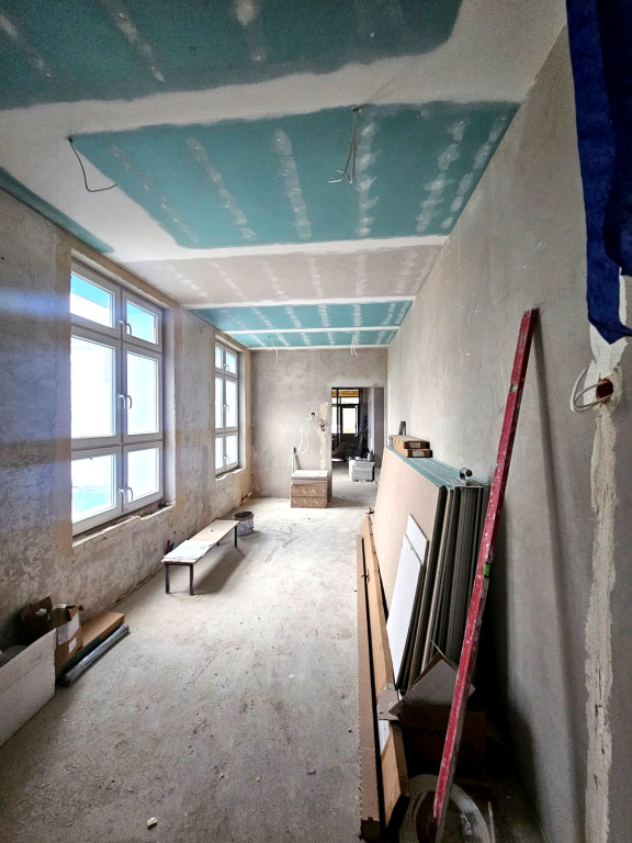 Trwa remont Przedszkola Publicznego w Łobżenicy. Zobacz postęp prac