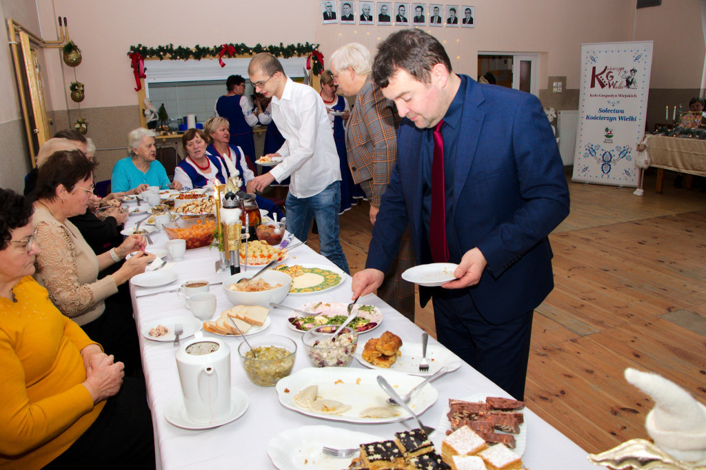 Gmina Wyrzysk: Tradycyjna Wieczerza Wigilijna w Gromadnie
