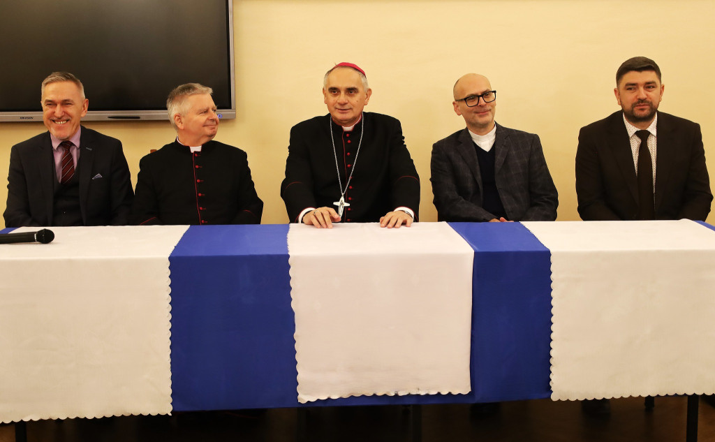 Więcbork: Odwiedziny ks. bp Krzysztofa Włodarczyka