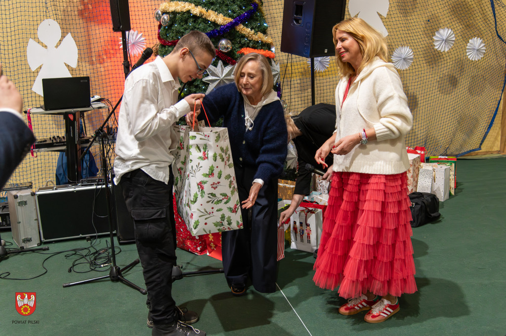 Wigilia w Młodzieżowym Ośrodku Wychowawczym w Łobżenicy