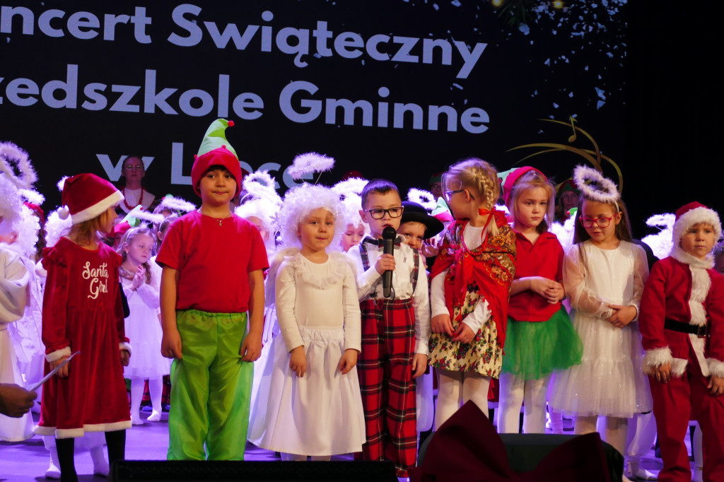 Przepiękny świąteczny koncert przygotowany przez przedszkolaki z Lipki