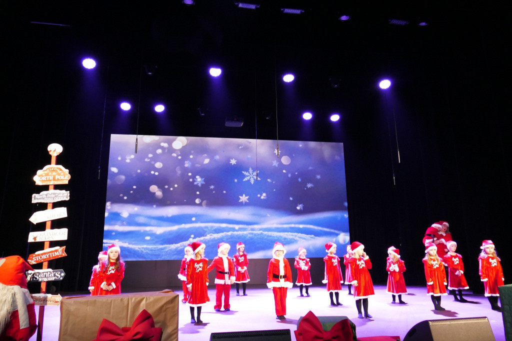 Przepiękny świąteczny koncert przygotowany przez przedszkolaki z Lipki