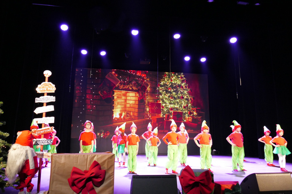 Przepiękny świąteczny koncert przygotowany przez przedszkolaki z Lipki