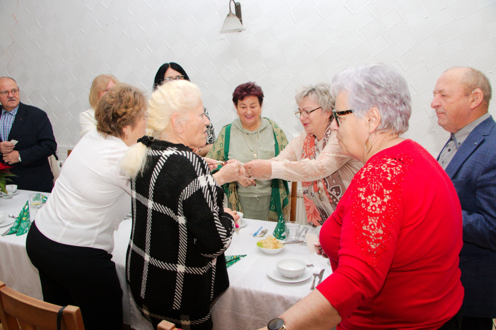 Gmina Wyrzysk: Spotkanie bożonarodzeniowe Klubów Seniora