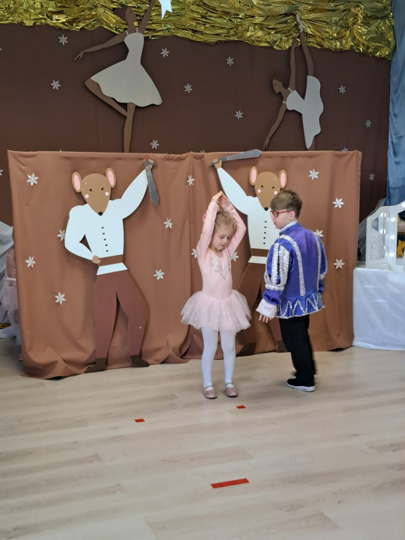 Okonek: Wyjątkowe jasełka pt. „Dziadek do Orzechów” w Jedyneczce