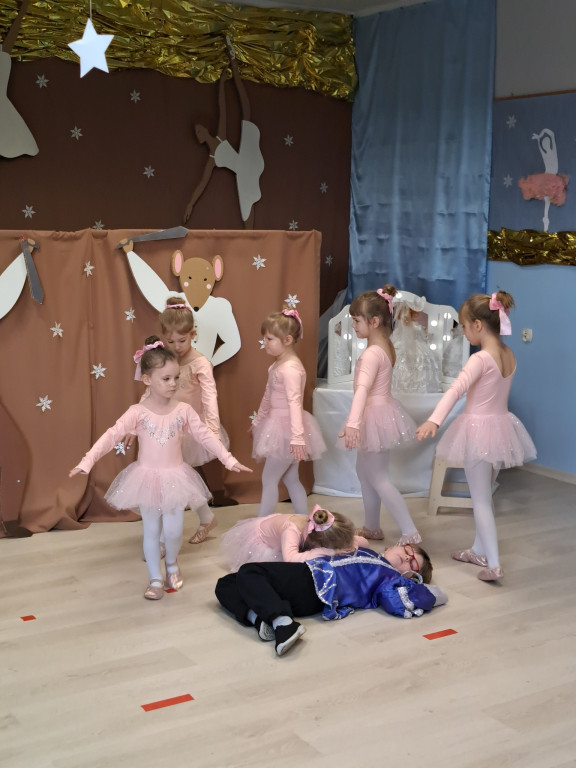 Okonek: Wyjątkowe jasełka pt. „Dziadek do Orzechów” w Jedyneczce