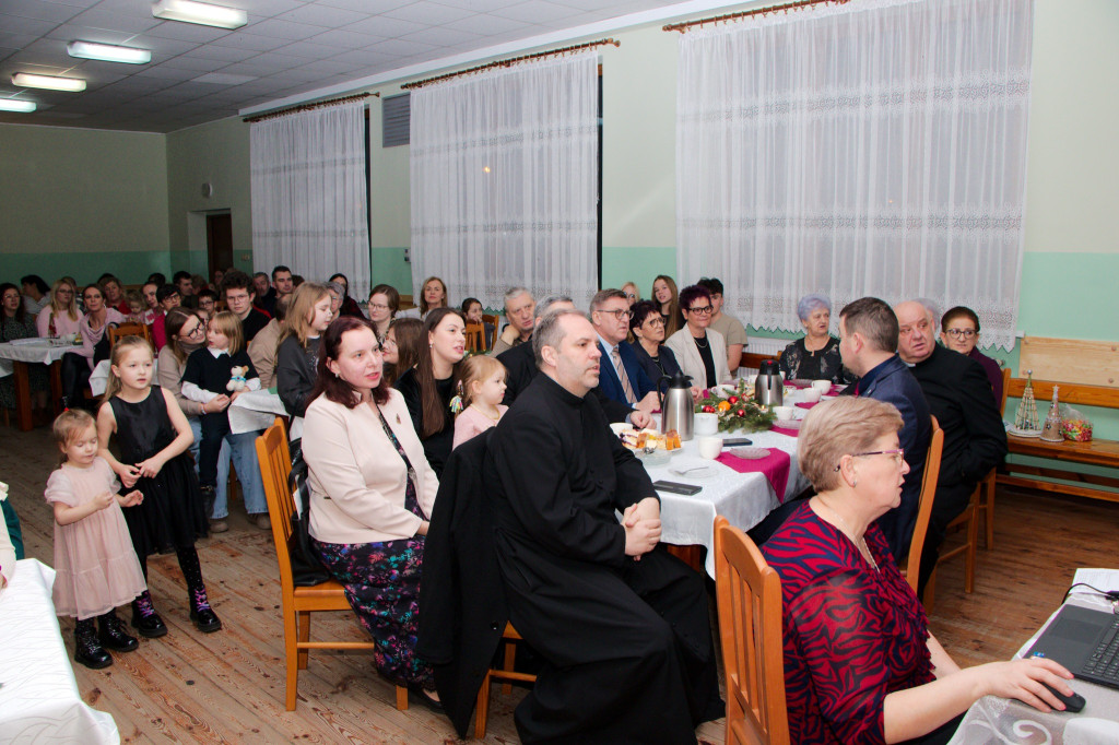 Gmina Wyrzysk: Spotkanie z kolędą w Kosztowie