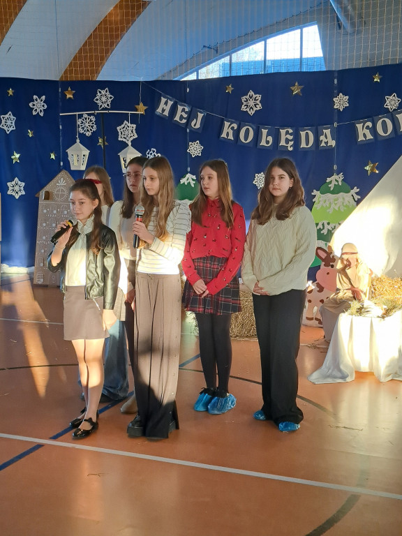 Gmina Okonek: Jasełka w Zespole Szkół w Lotyniu