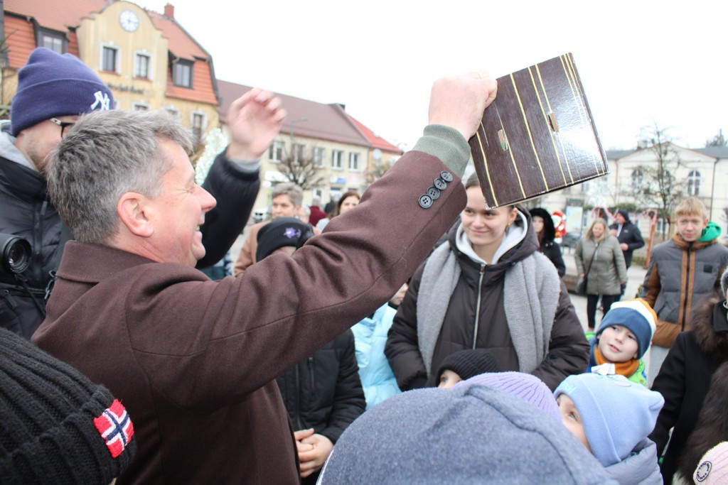 Mrocza: Uroczyste otwarcie Szopki Bożonarodzeniowej