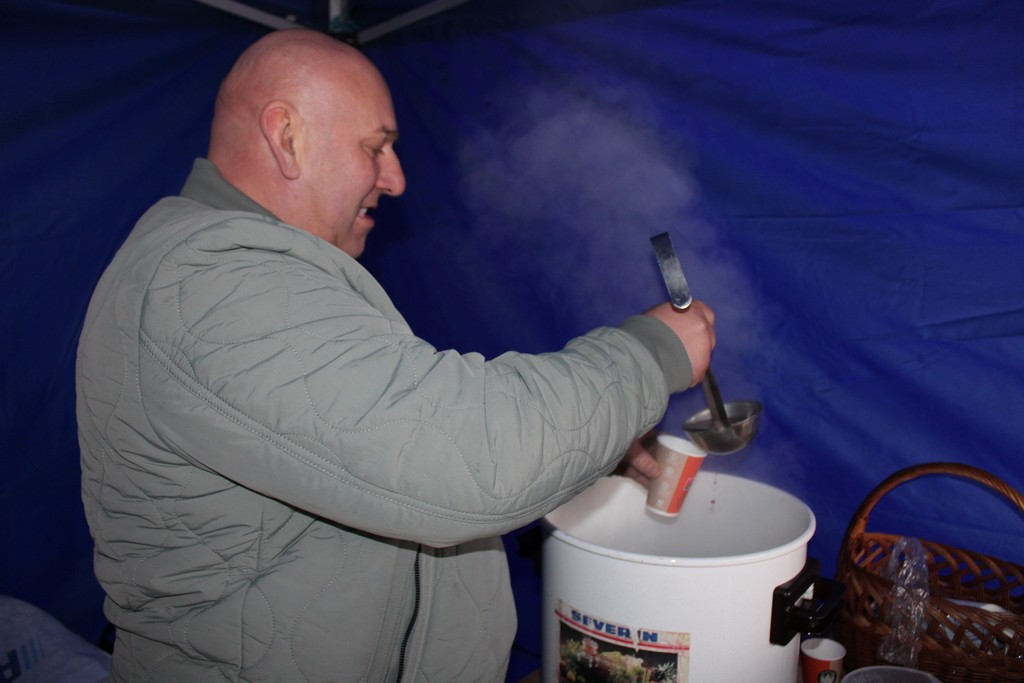 Mrocza: Uroczyste otwarcie Szopki Bożonarodzeniowej