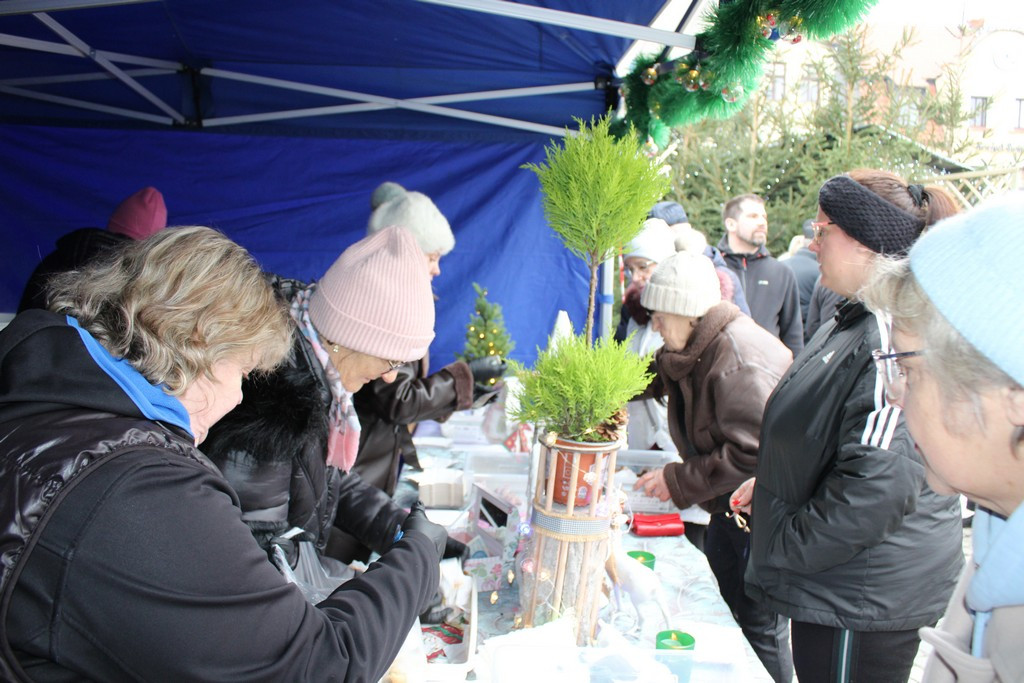 Mrocza: Uroczyste otwarcie Szopki Bożonarodzeniowej