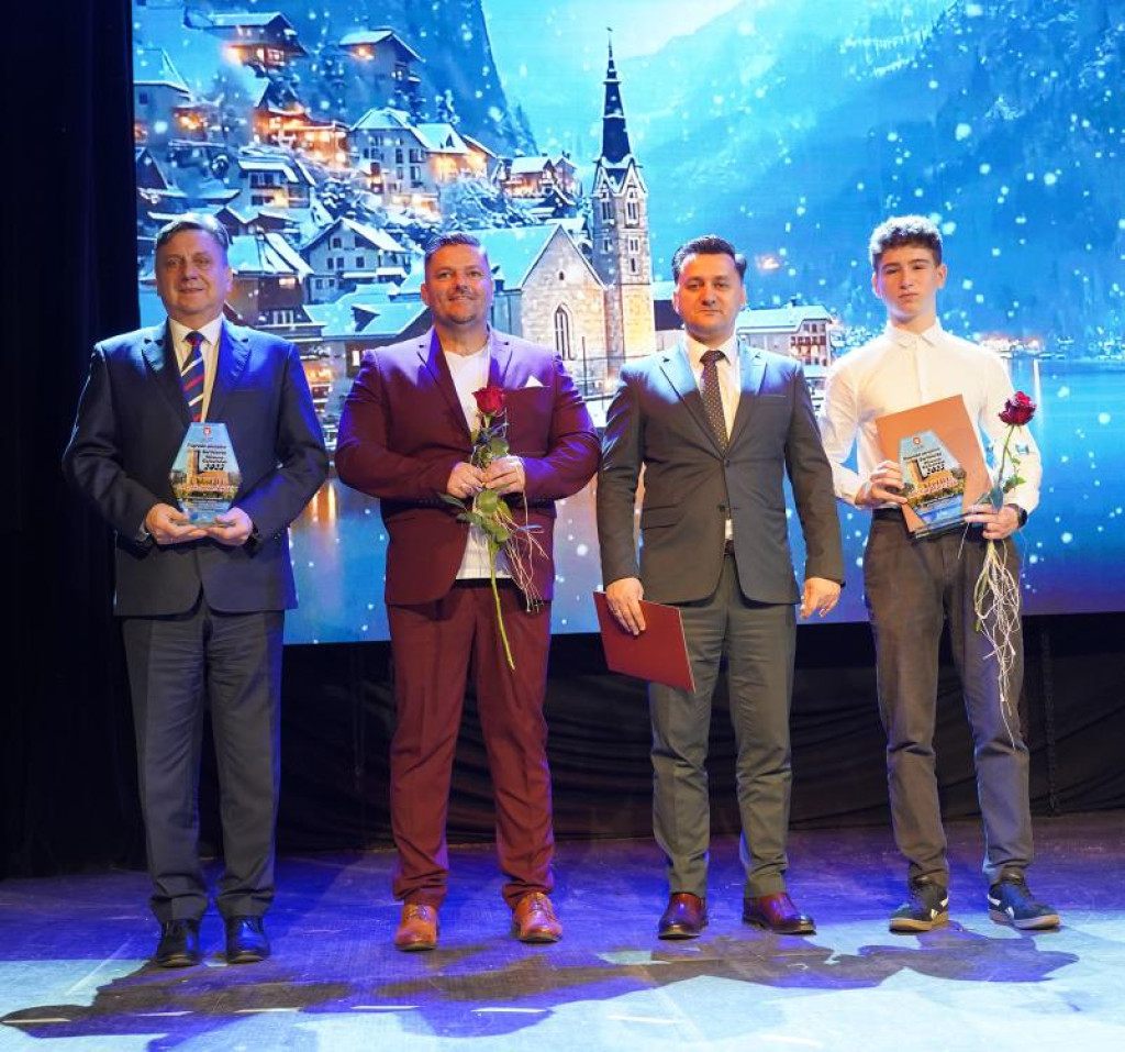 Nagrody Burmistrza Człuchowa za 2025 rok wręczone