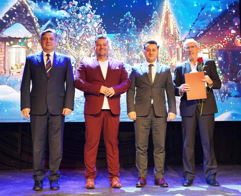 Nagrody Burmistrza Człuchowa za 2025 rok wręczone