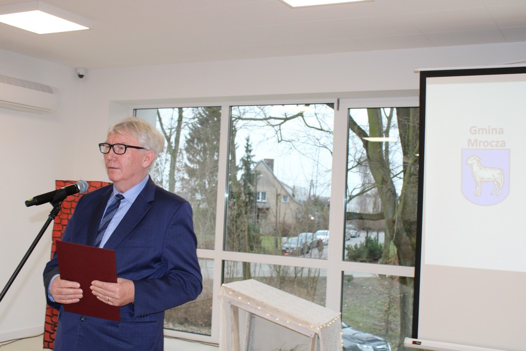Uroczyste oddanie do użytku zmodernizowanego budynku Domu Dziennego Pobytu i Żłobka Miejskiego w Mroczy