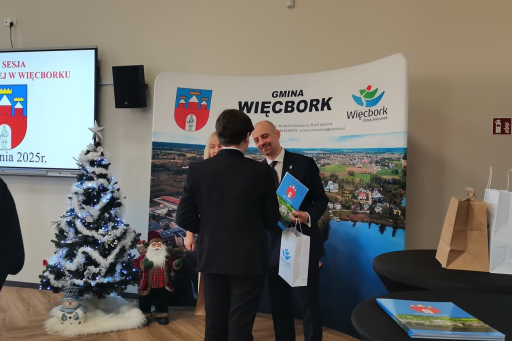 Złote Pióro Przewodniczącej Rady Miejskiej w Więcborku i Burmistrza Więcborka