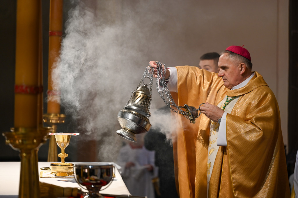 Bydgoszcz: Wielotysięczny tłum przeszedł w 13. Bydgoskim Orszaku Trzech Króli